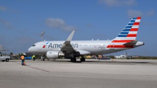 American Airlines Airbus A319 Photo Harald Linkels