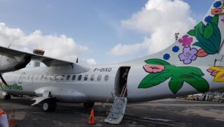 Air Antilles in Curacao foto HL