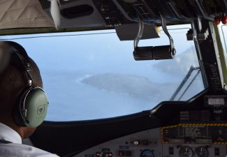 Winair landing in Saba