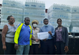 Statia Residents Send Water Shipment to St. Vincent