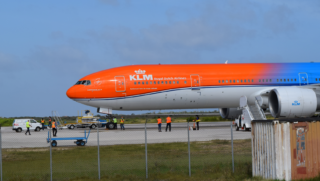 Special KLM Boeing 777 Visits Bonaire Second Time around