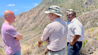 Knops Sees Visible Progress on Saba