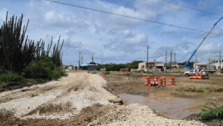 Bonaire Government retracts earlier statement about cause for delay in Road Maintenance Program