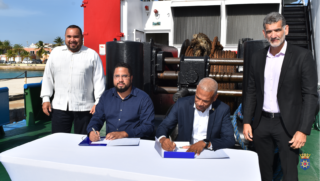 Bonaire signs MOU with Tugboat Operator Curaçao