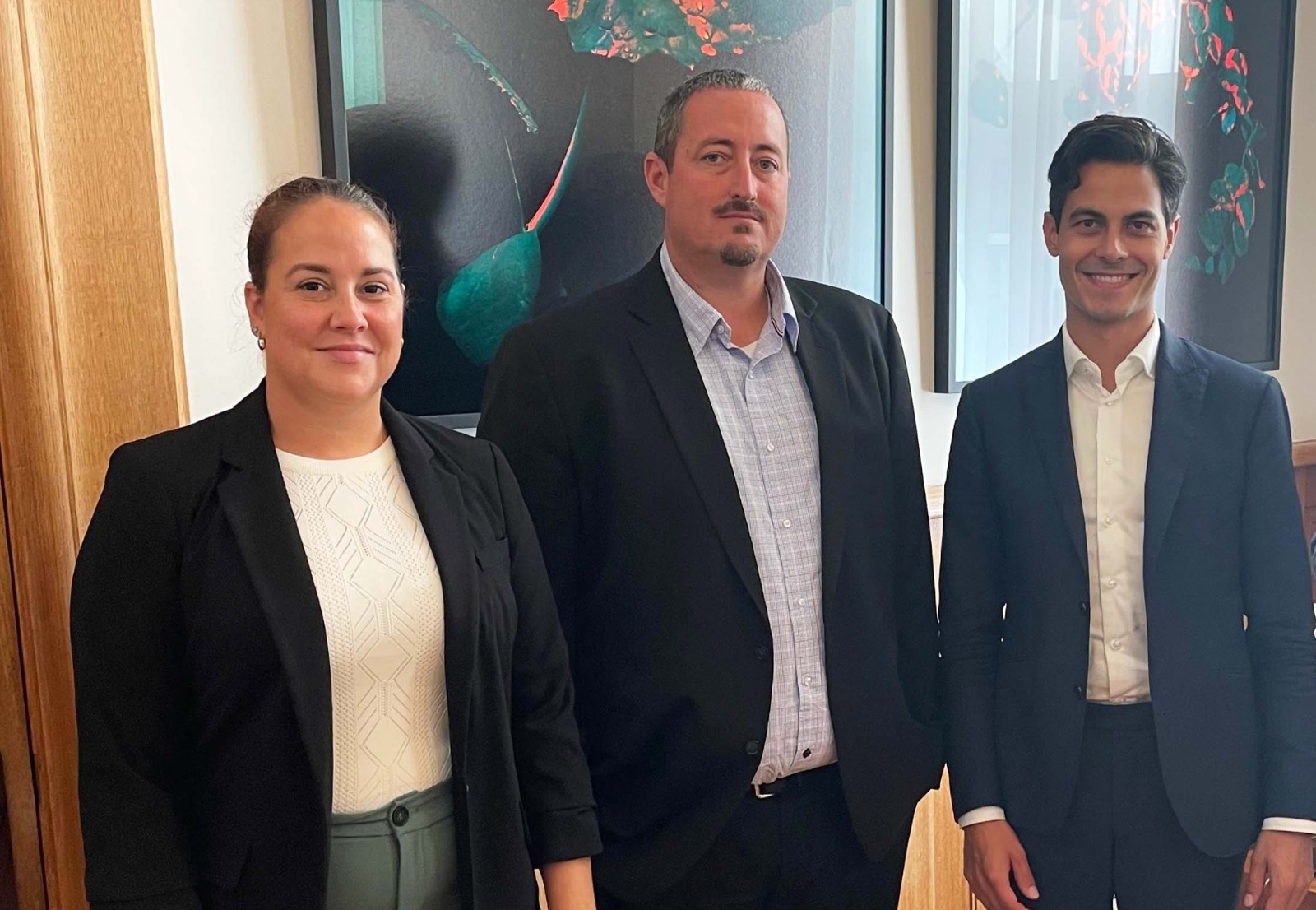 Saba discusses Renewable Energy ambitions with Minister Rob Jetten