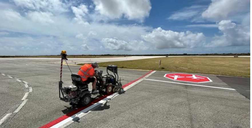 Runway And Platform Flamingo Airport Again With Clean Lines Bes Reporter 6776