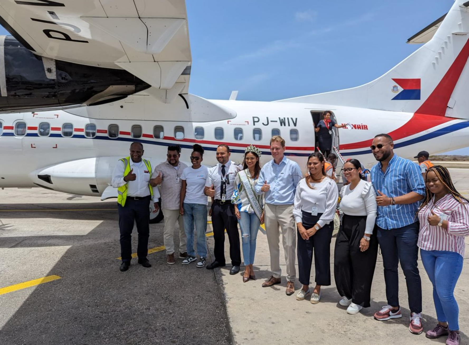 WINAIR’s first ATR touches down at Flamingo Airport Bonaire